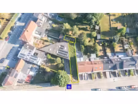 terrain à bâtir de 230m² à la