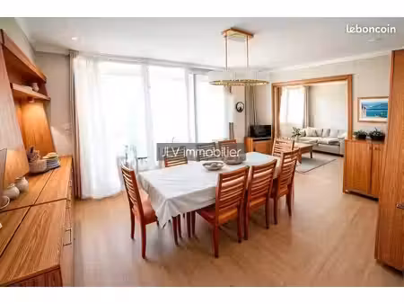 appartement 3 pièces 84 m²
