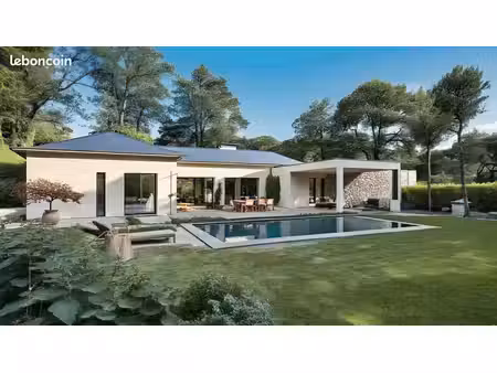 maison 7 pièces 135 m²