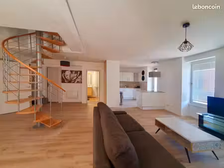 t4 duplex – 3 chambres – parking privatif