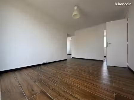 appartement 4 pièces 65 m²