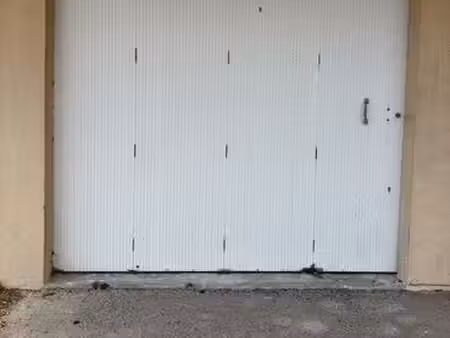 garage à louer de 16m²