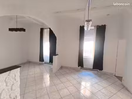 magnifique f3 bis spacieux et lumineux