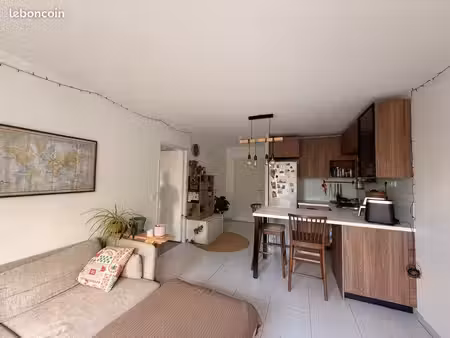 appartement t2 41m2 avec extérieur
