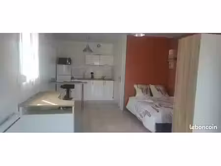 studio laval 27m2