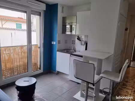 studio meublé  t1 de 20m² idéalement situé dans résidence calme et sécurisée