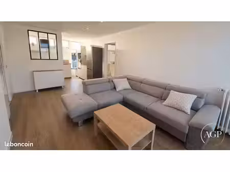 appartement 4 pièces 65 m²