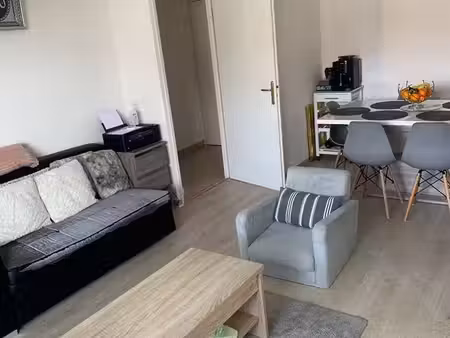 loue t2 bis 54m ville la grand 1250 euros cc