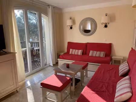 mallemort   domaine de pont royal   duplex meublé de 61.64m2