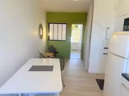 location appartement 2 pièces meublé à guingamp (22200) : à louer 2 pièces meublé / 31m² g