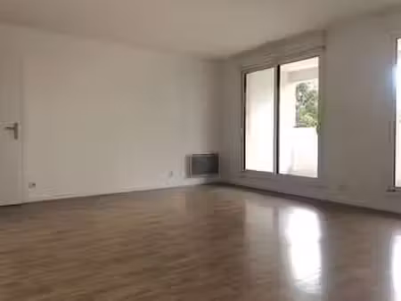 location appartement 4 pièces à saint-jacques-de-la-lande (35136) : à louer 4 pièces / 92m