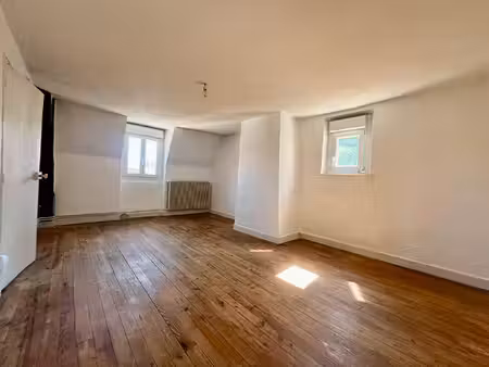 appartement la ferte sous jouarre 2 pièce(s)