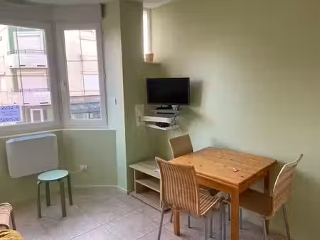 appartement meublé avec 1 chambre