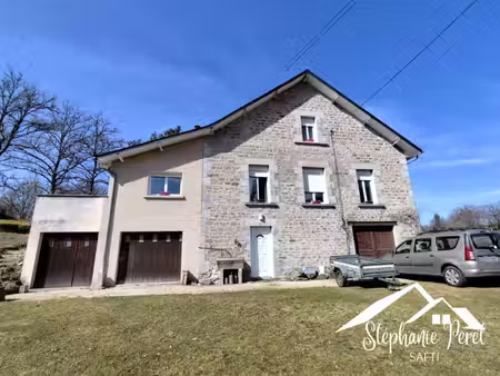 belle maison en pierre