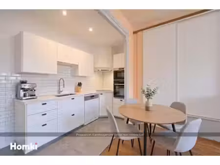 appartement t4 de 105 m² à belley 01300  place des terreaux