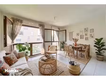 appartement t1 de 28 m² à bobigny 93000  avenue karl marx