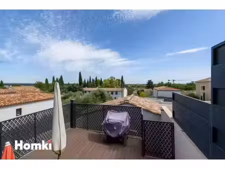 dpe c appartement récent 3 pièces de 59 m² avec terrasse et parking à gallargues-le-montue