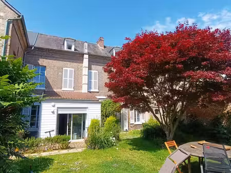 maison - 172.93m ²