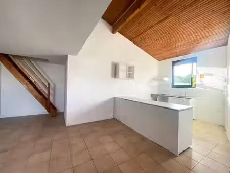 location appartement 3 pièces 69 m2 à pessac