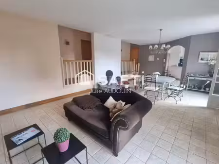 vente maison 5 pièces 143 m² ballans (17160)