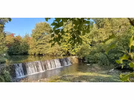 maison avec piscine et jardin les mages (30)