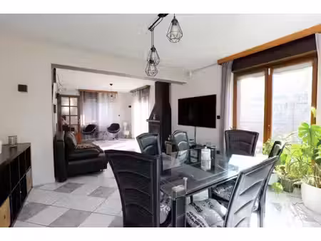 semi splain pied individuel 167 m2  5 chambres garage et jardin