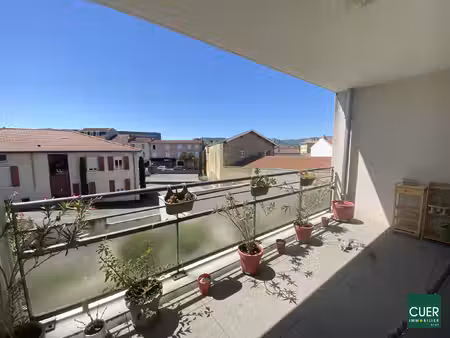 appartement t2+garage- bourg les valence