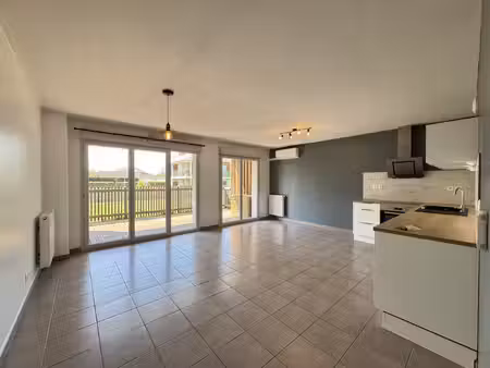 coeur village mions - appartement t3 en rdc + garage + clima