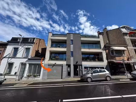 place de parking dans residence securisee