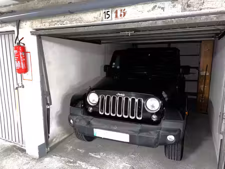 13 bis avenue foch - à 250 m du rer 'le parc'