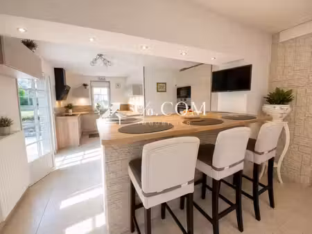 maison independante - 5 chambres - terrain 2100 m2 - cirey-sur-vezouze