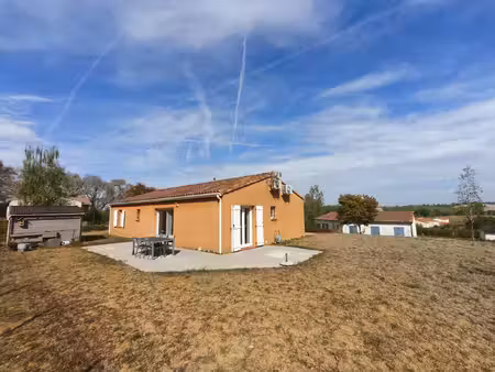 maison t4 de 95m2 avec jardin en excellent état