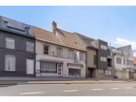 maison à rénover à vendre au cœur de saint-eloois-vijve