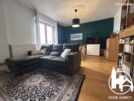 appartement 3 pièces 80 m²