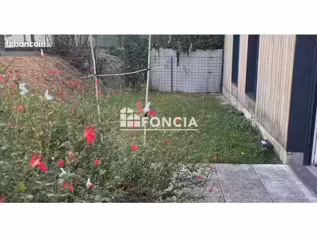 secteur hopital et gare - foncia vend un t3 en rez de jardin avec terrasse et espace vert 