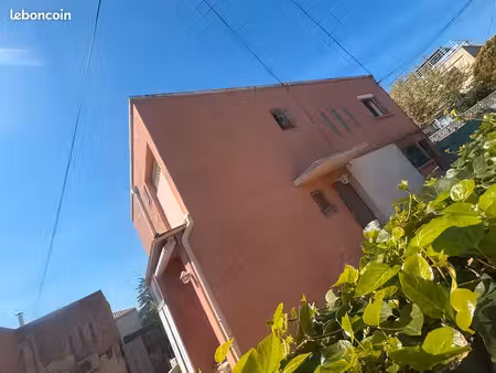 ? à vendre – maison individuelle avec jardin à la ciotat – à 500 m de la plage ?