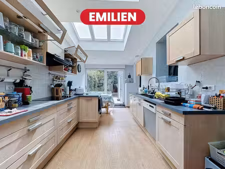 maison 5 pièces 163 m²