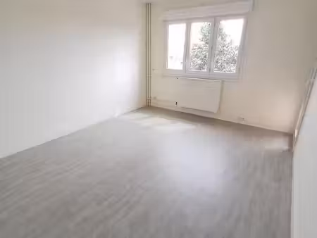 appartement 4 pièces 75 m²