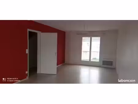 t2 bis à louer