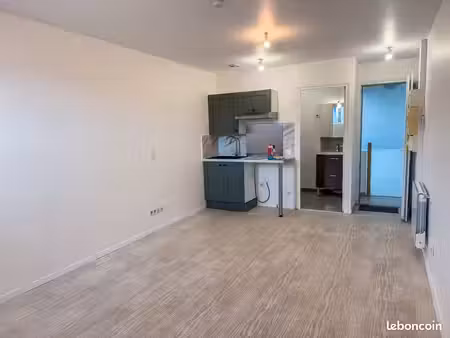 studio 23 m² – centre-ville pougues-les-eaux – disponible 1er septembre 2026