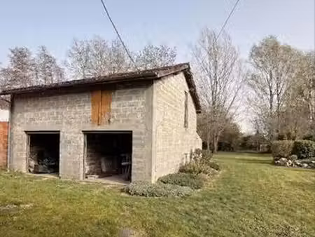 location garage l'esparre medoc