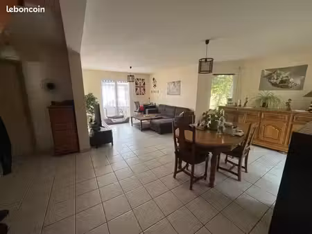 location maison 120 m2