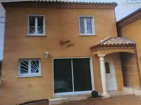 a loué maison saint andré de cubzac