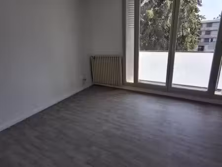 appartement 4 pièces 76 m²