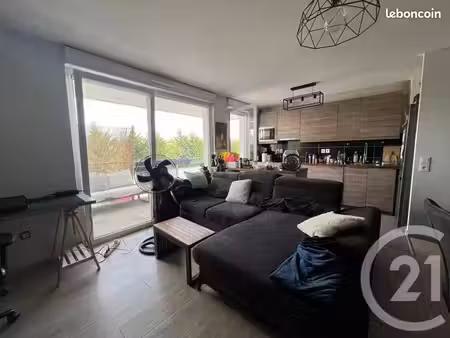appartement 3 pièces 63 m²
