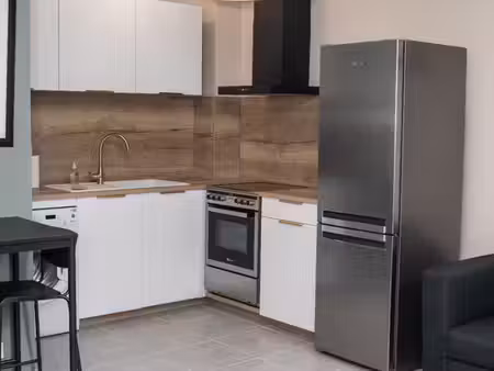 t2 meublé rénové 31 m² – tournon-sur-rhône – 580 cc