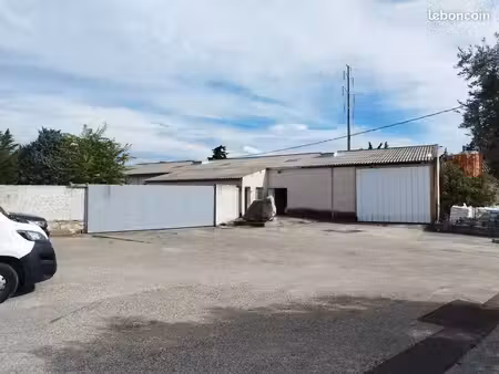 entrepôt à louer