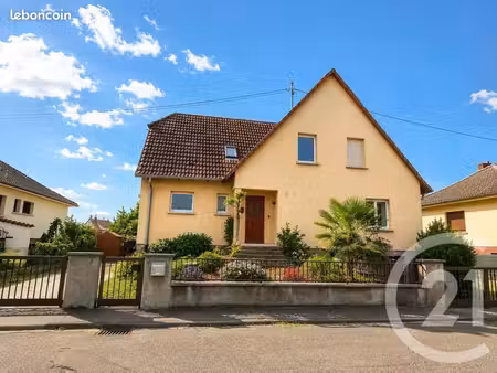 maison 6 pièces 135 m²