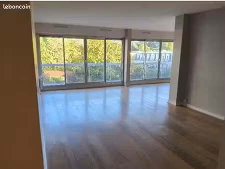 location grand appartement ville d'avray