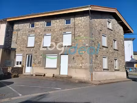 au coeur de poule les echarmeaux  triplex entièrement restau